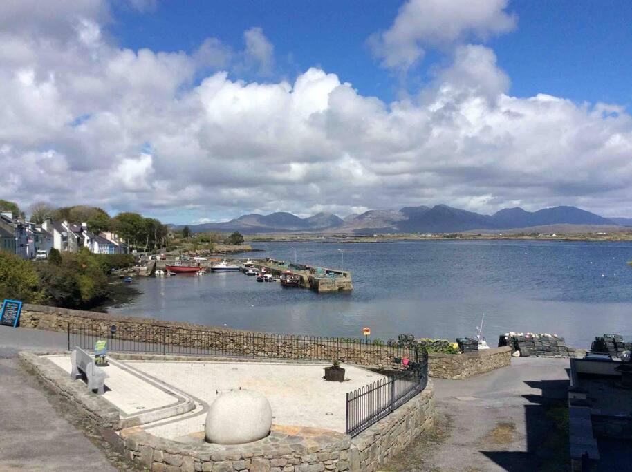 Roundstone Retreats Abbys Cottage Exterior foto